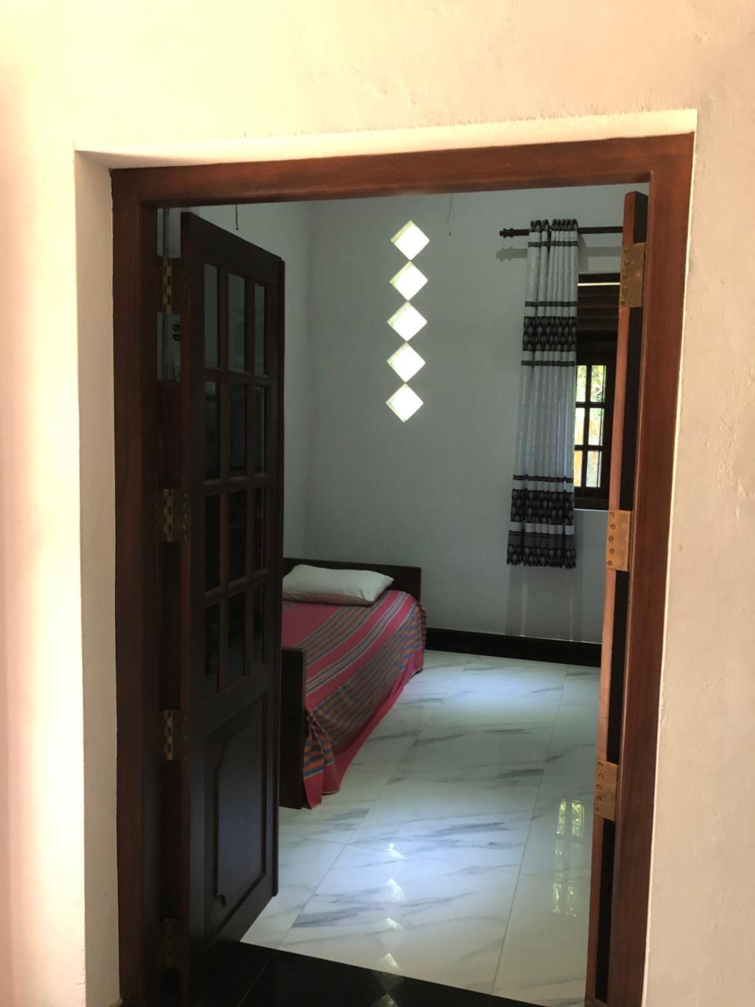Sri Lankan Villa Elagawagoda Buitenkant foto