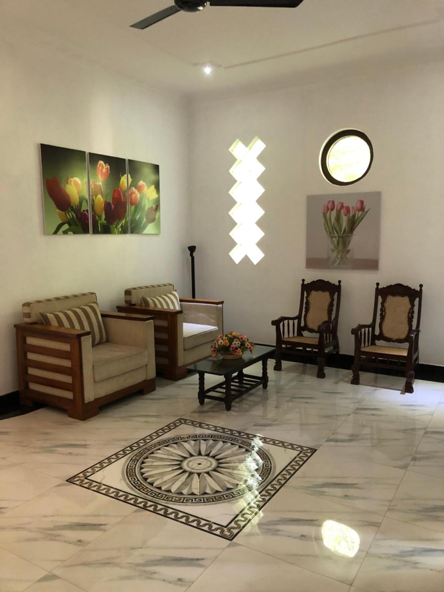 Sri Lankan Villa Elagawagoda Buitenkant foto